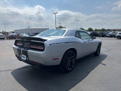 2021 Dodge Challenger SXT