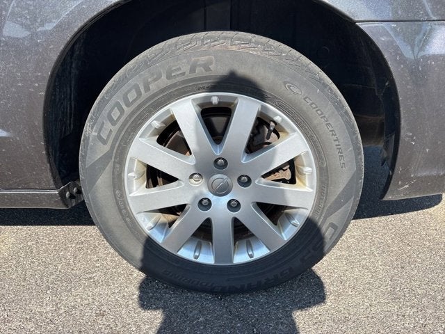 2016 Chrysler Town & Country Touring