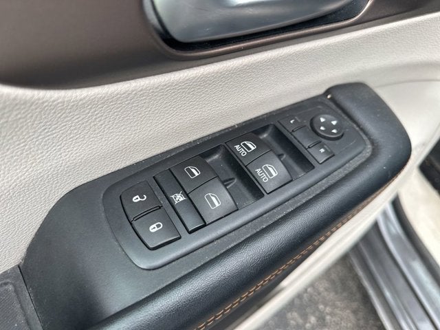 2017 Chrysler Pacifica Touring L