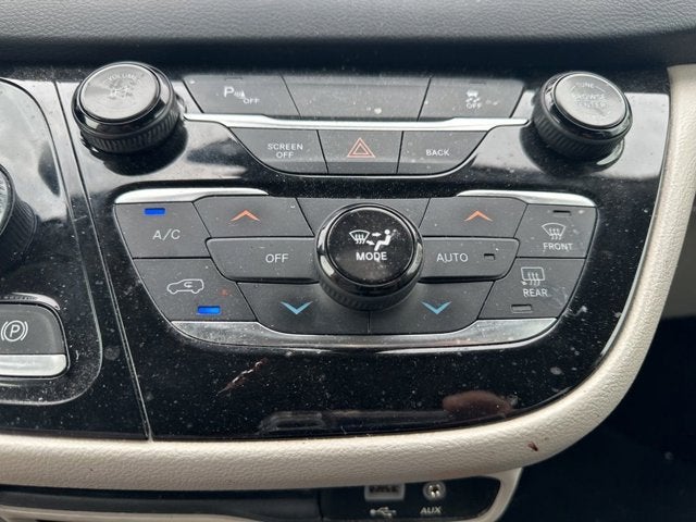 2017 Chrysler Pacifica Touring L