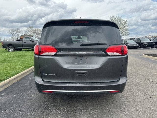 2017 Chrysler Pacifica Touring L