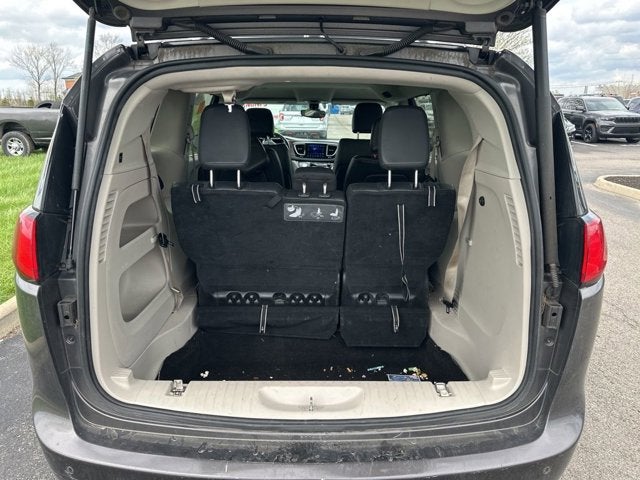 2017 Chrysler Pacifica Touring L