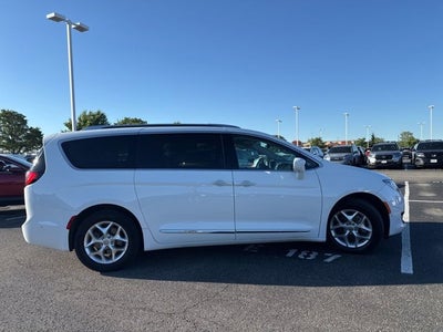 2020 Chrysler Pacifica Touring L Plus