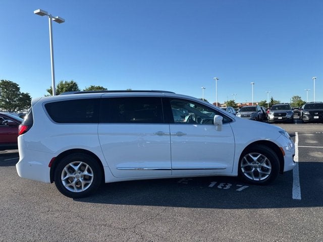 2020 Chrysler Pacifica Touring L Plus