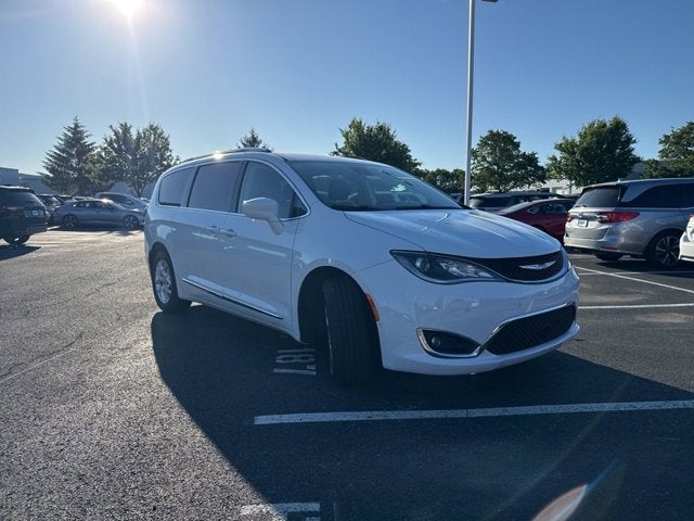 2020 Chrysler Pacifica Touring L Plus
