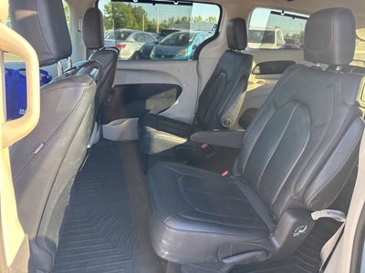 2020 Chrysler Pacifica Touring L Plus