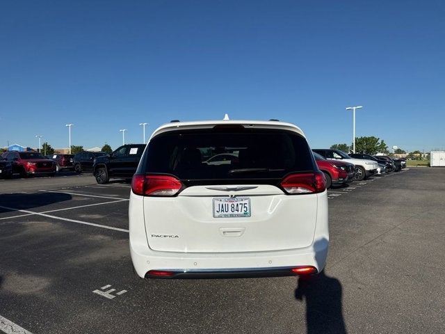 2020 Chrysler Pacifica Touring L Plus