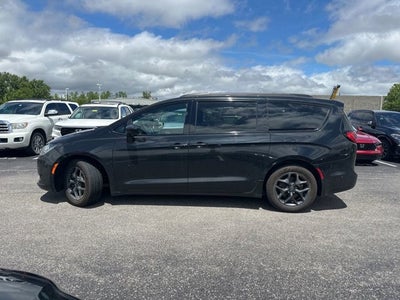 2019 Chrysler Pacifica Touring L Plus