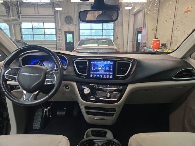 2018 Chrysler Pacifica Touring L Plus