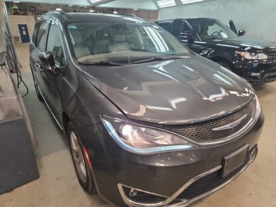 2018 Chrysler Pacifica Touring L Plus