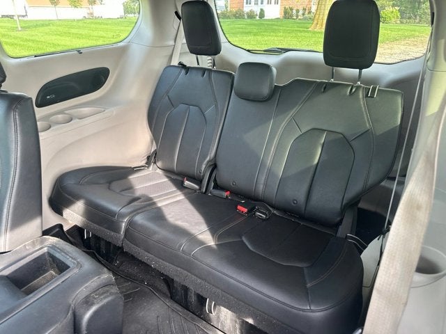 2017 Chrysler Pacifica Touring L Plus