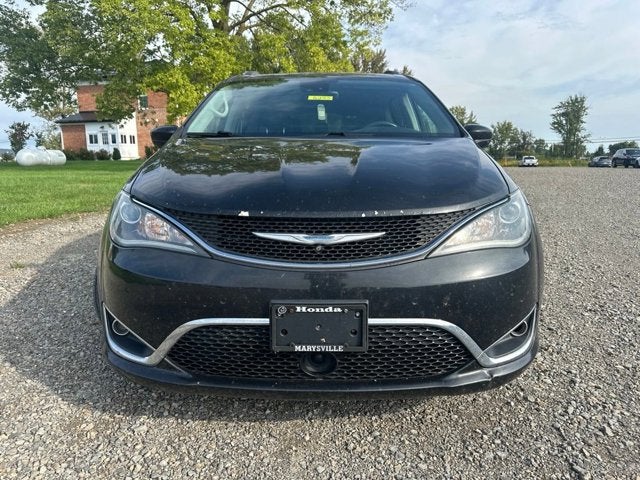 2017 Chrysler Pacifica Touring L Plus