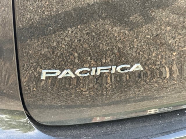 2017 Chrysler Pacifica Touring L Plus