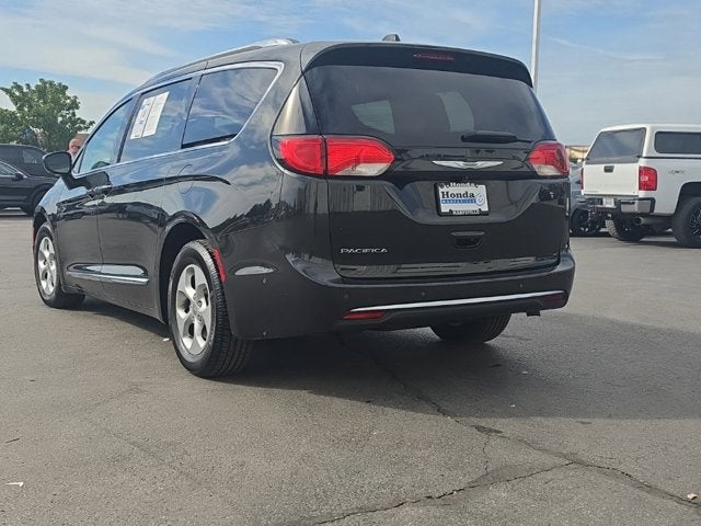 2017 Chrysler Pacifica Touring L Plus