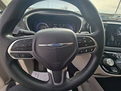 2020 Chrysler Pacifica Touring