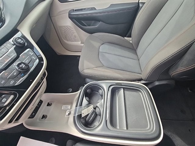 2020 Chrysler Pacifica Touring