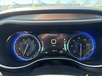 2020 Chrysler Pacifica Touring