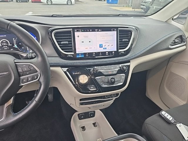 2021 Chrysler Pacifica Touring