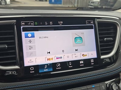 2021 Chrysler Pacifica Touring