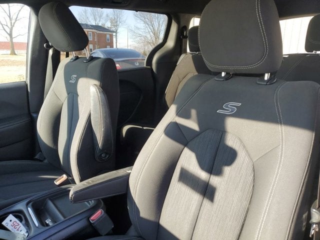 2018 Chrysler Pacifica Touring Plus