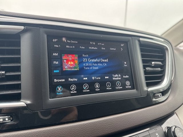 2018 Chrysler Pacifica Touring Plus