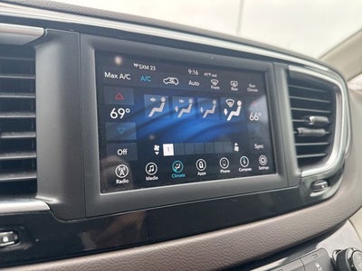 2018 Chrysler Pacifica Touring Plus