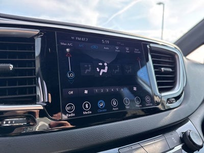 2018 Chrysler Pacifica Touring Plus