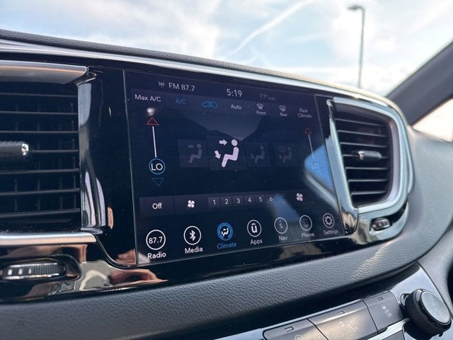 2018 Chrysler Pacifica Touring Plus