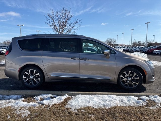 2017 Chrysler Pacifica Limited