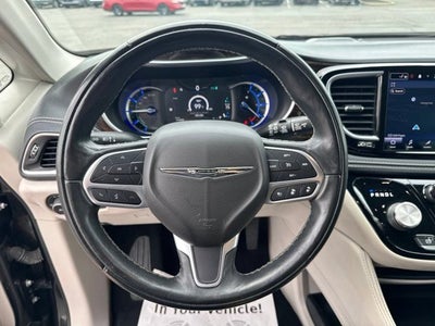 2022 Chrysler Pacifica Hybrid Limited