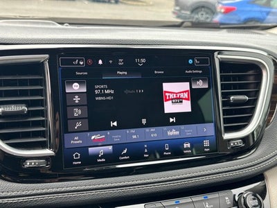 2022 Chrysler Pacifica Hybrid Limited