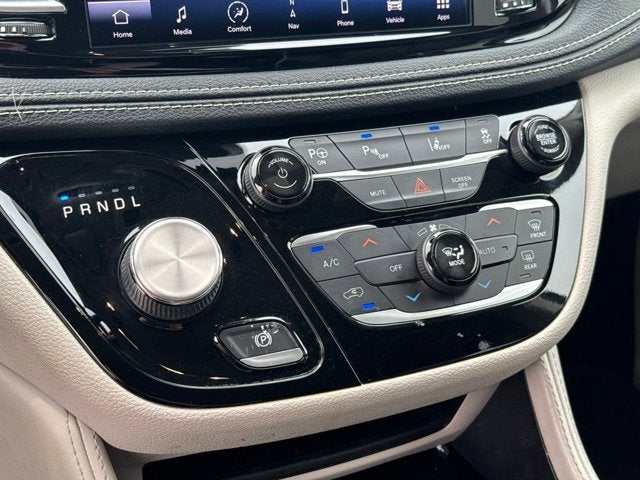 2022 Chrysler Pacifica Hybrid Limited