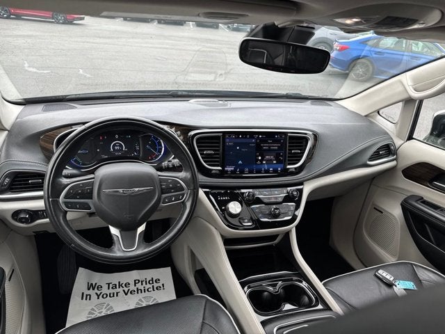 2022 Chrysler Pacifica Hybrid Limited