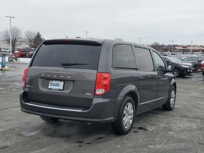2018 Dodge Grand Caravan SE