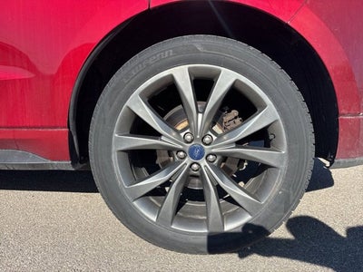 2016 Ford Edge Sport