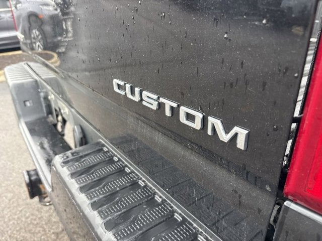 2022 Chevrolet Silverado 2500HD Custom
