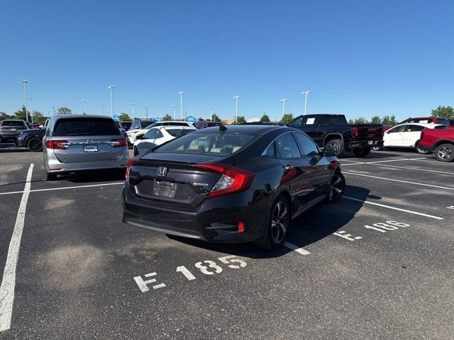 2016 Honda Civic Touring