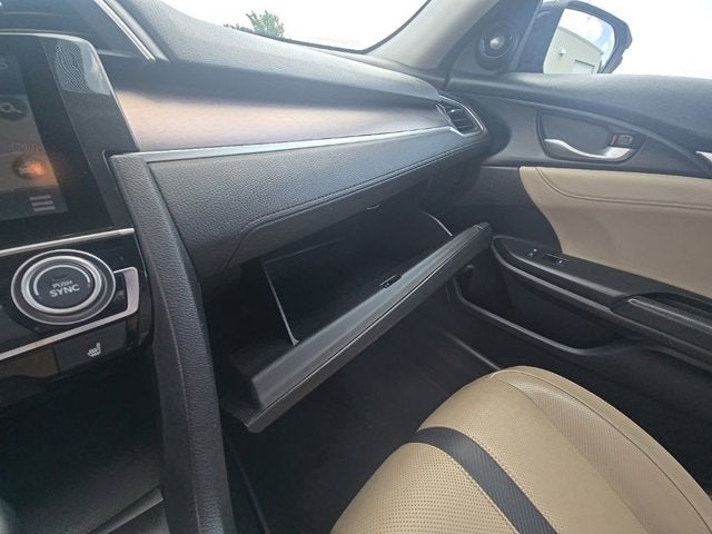 2016 Honda Civic Touring