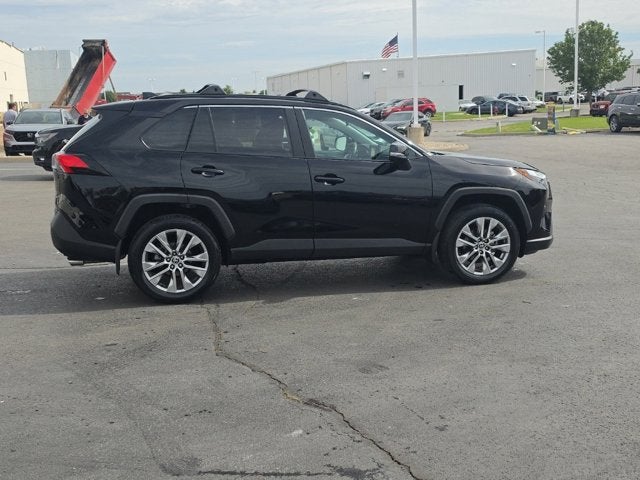 2022 Toyota RAV4 XLE Premium