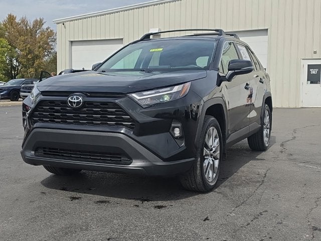 2022 Toyota RAV4 XLE Premium
