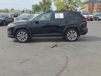 2022 Toyota RAV4 XLE Premium