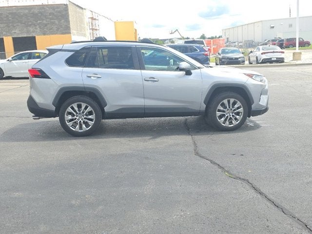 2021 Toyota RAV4 XLE Premium