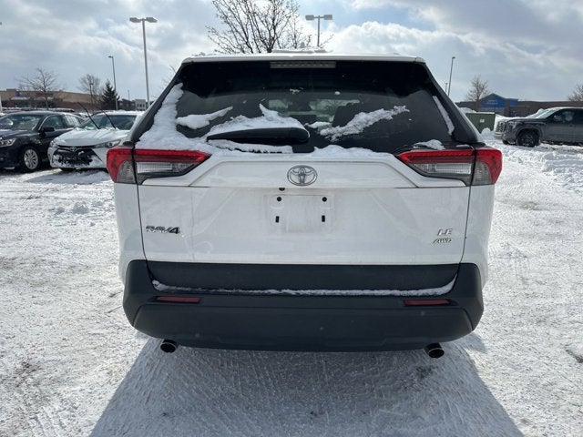 2021 Toyota RAV4 LE