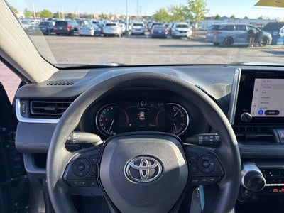 2023 Toyota RAV4 LE