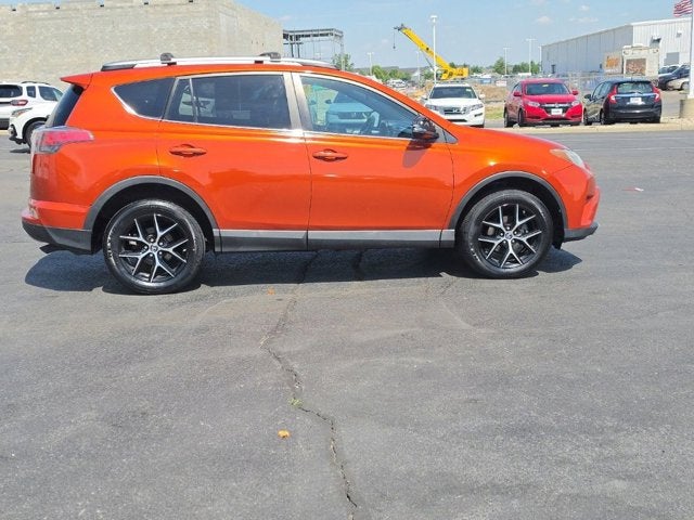 2016 Toyota RAV4 SE