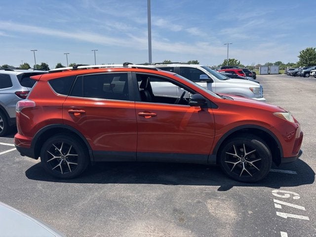 2016 Toyota RAV4 SE