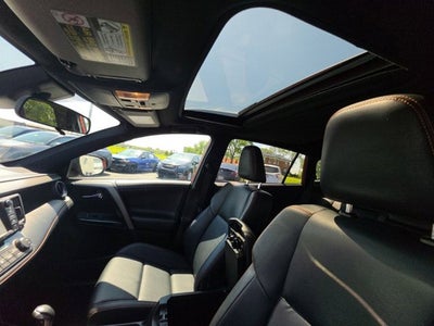 2016 Toyota RAV4 SE