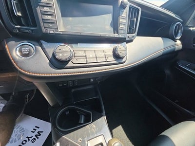 2016 Toyota RAV4 SE