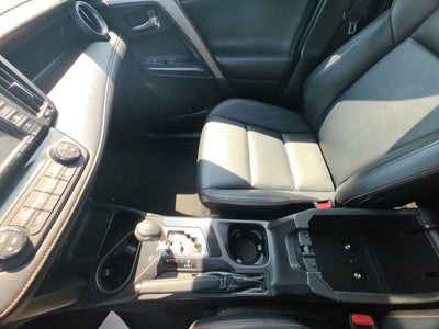 2016 Toyota RAV4 SE