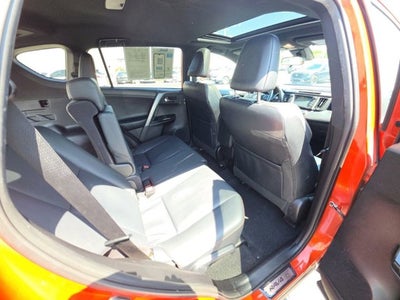 2016 Toyota RAV4 SE